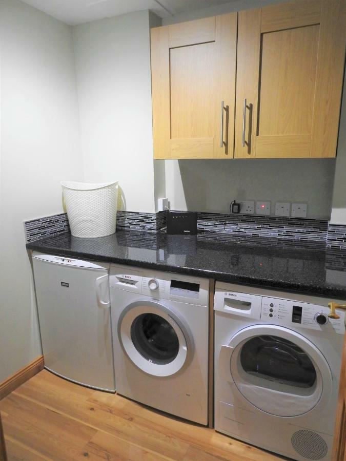 Stornoway Self Catering Apartment Bagian luar foto